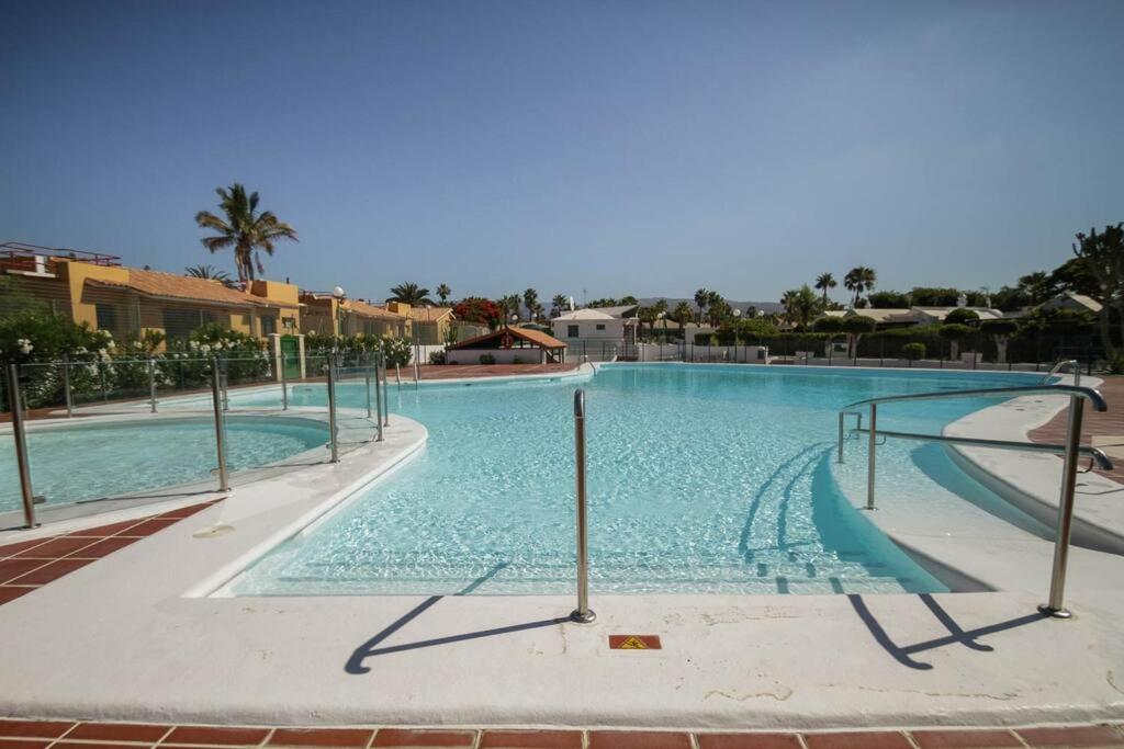 Cozy & Modern Bungalow W/Private Garden Bbq+Wifi Maspalomas  Ngoại thất bức ảnh