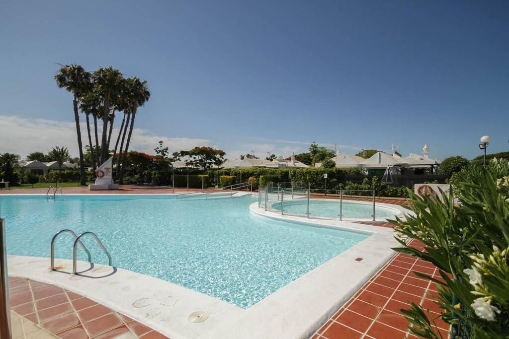 Cozy & Modern Bungalow W/Private Garden Bbq+Wifi Maspalomas  Ngoại thất bức ảnh