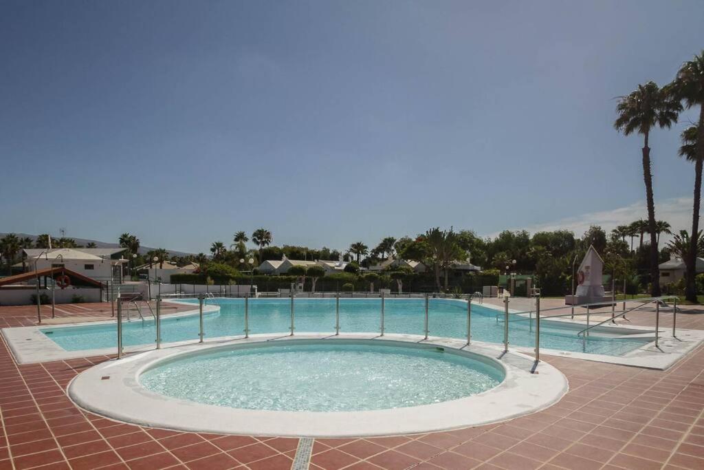 Cozy & Modern Bungalow W/Private Garden Bbq+Wifi Maspalomas  Ngoại thất bức ảnh